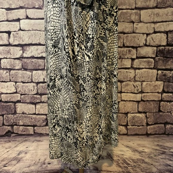 Calvin Klein NWT Black & White Dress Size 2X - Picture 9 of 10